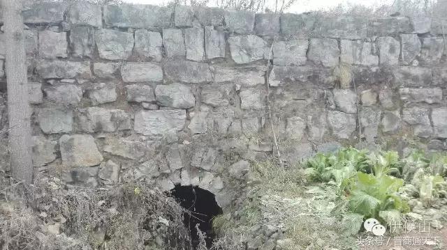 钟灵秀图片,钟灵秀一字马