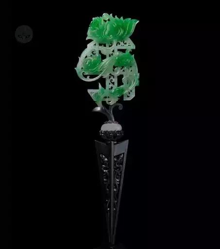 翡翠打紫光灯有荧光反应是a货吗,d货翡翠都有哪些图片