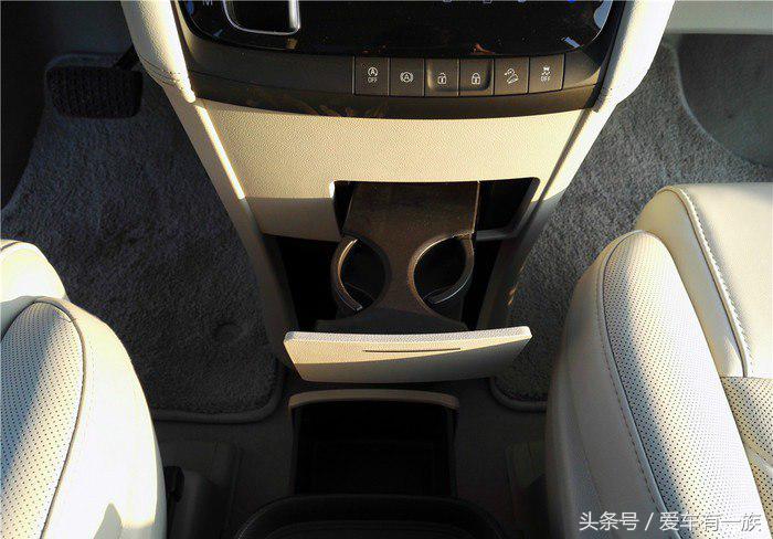 曾经的奥迪和现在的奥迪,又像奥迪又像大众的老车