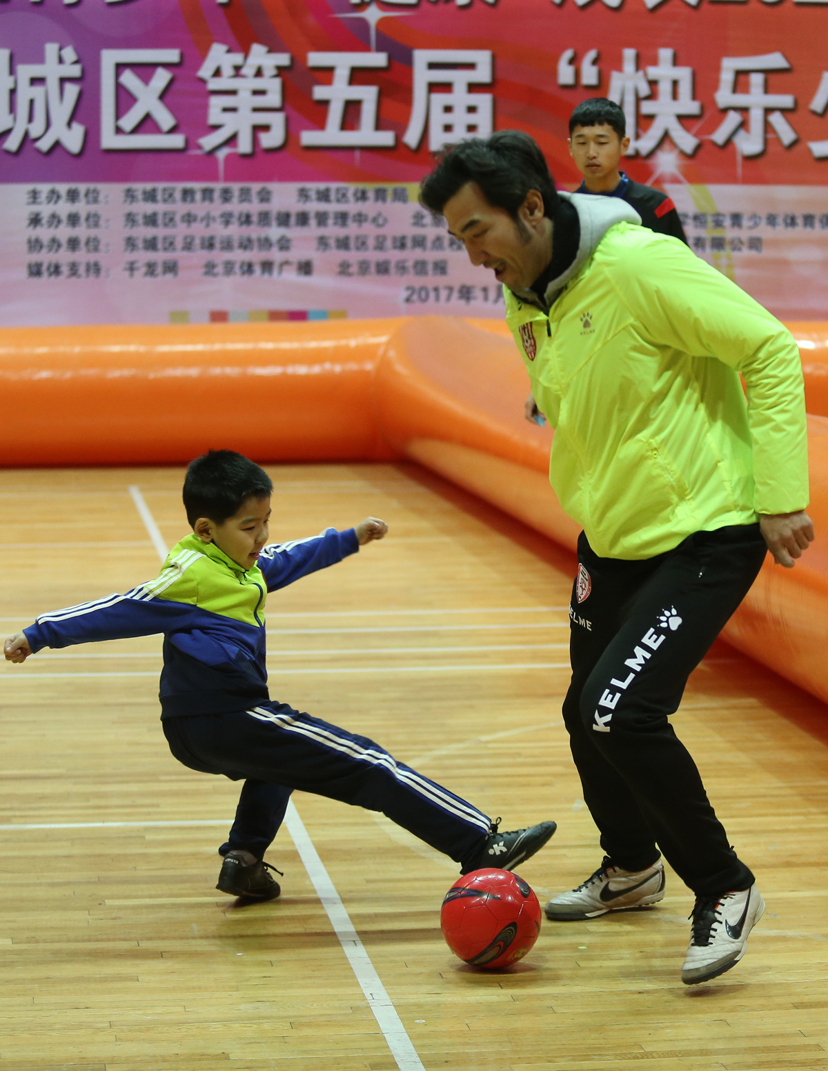韩旭足球国安,邓乐军参加足球综艺节目