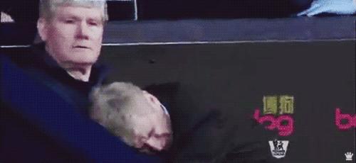 足坛史上十大令人震惊瞬间,盘点足坛五个无法复制的瞬间