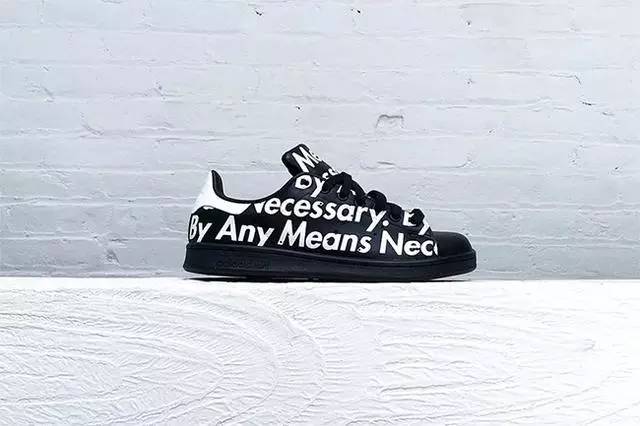 看完这双SupremeXYeezy350联名！Nike都害怕了！