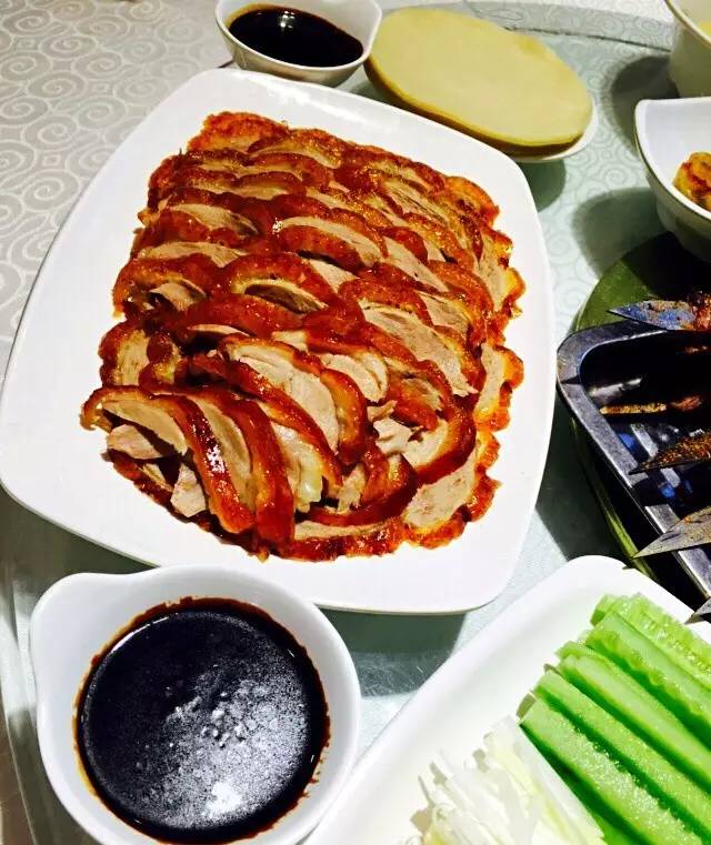 敢看吗？在北京你的工资只配样过年！