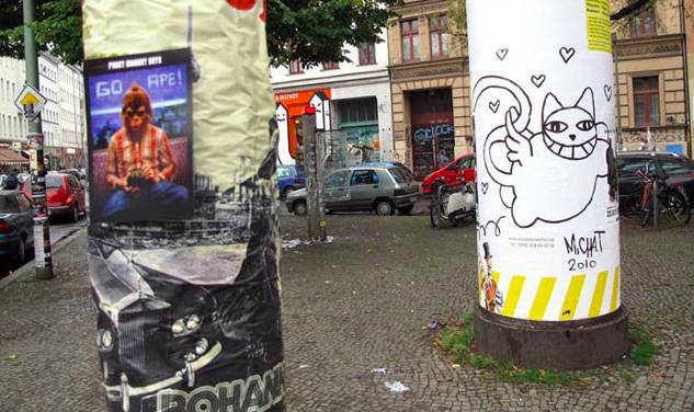 有一个街头艺术家把一只猫涂遍了巴黎,后来它遍布了全世界