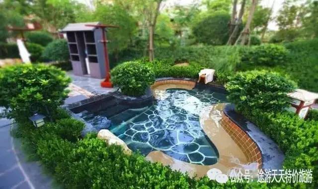 泡温泉上档次,冬天温泉真舒服