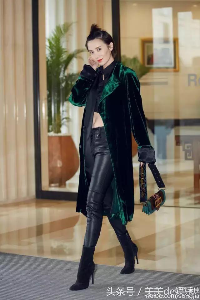 小宋佳这次又双叒叕找了个大叔?被曝泰国酒店独处共度二人世界