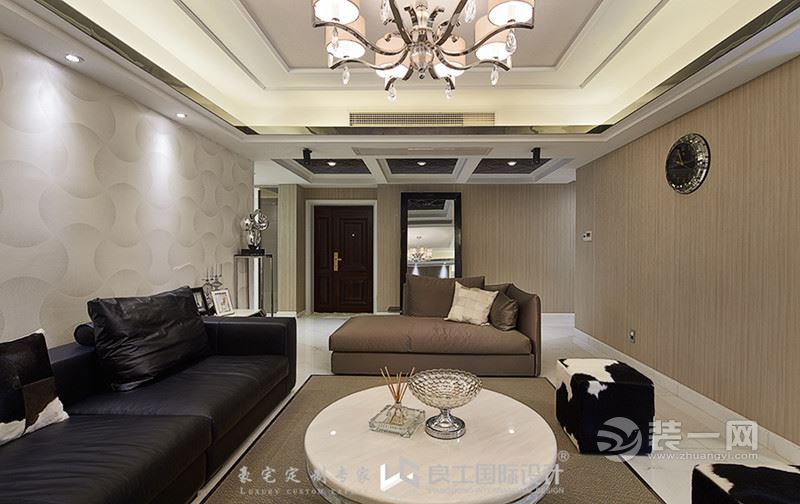 乍一看黑乎乎一片类似何以笙的家杭州江南文苑大户型装修