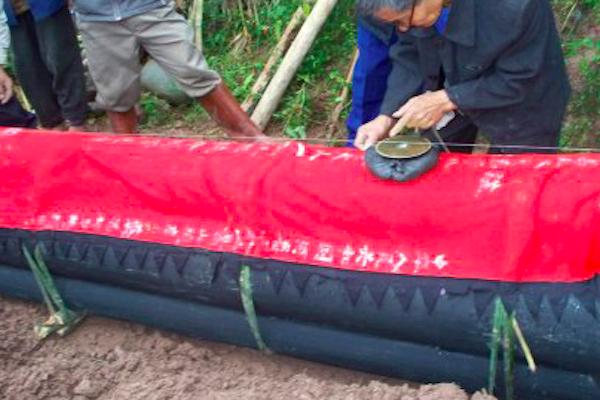 农村宴席的风俗和讲究,农村丧葬有哪些习俗