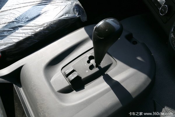 欧曼est620马力和汕德卡680对比,欧曼gtl520和汕德卡510哪个动力好