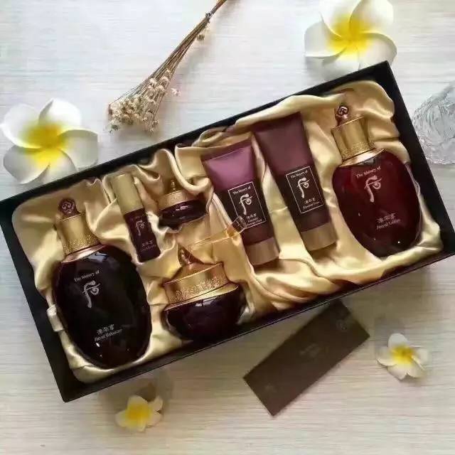 今年过年不收礼，收礼还收whoo套盒~