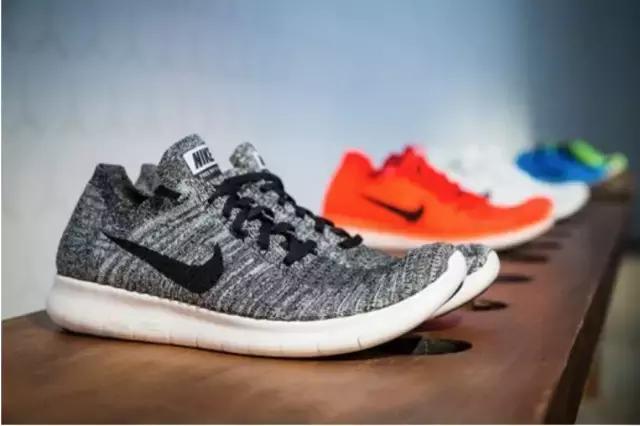 当今adidas与nike谁更强,nike和adidas谁更良心