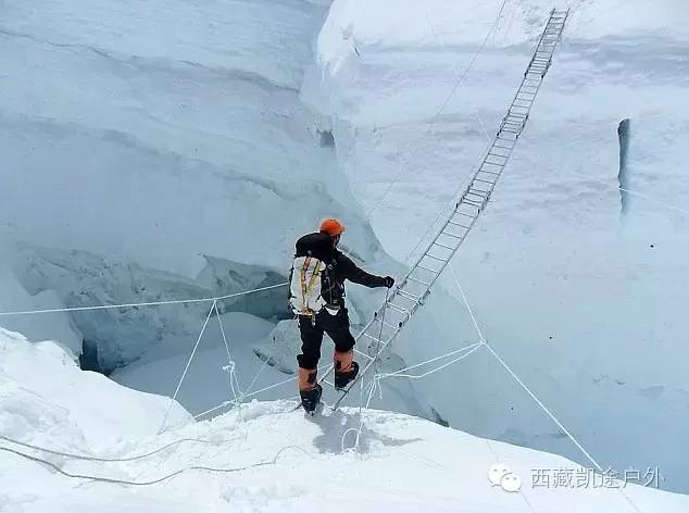 登山常识有哪些,登山必备的装备有哪些