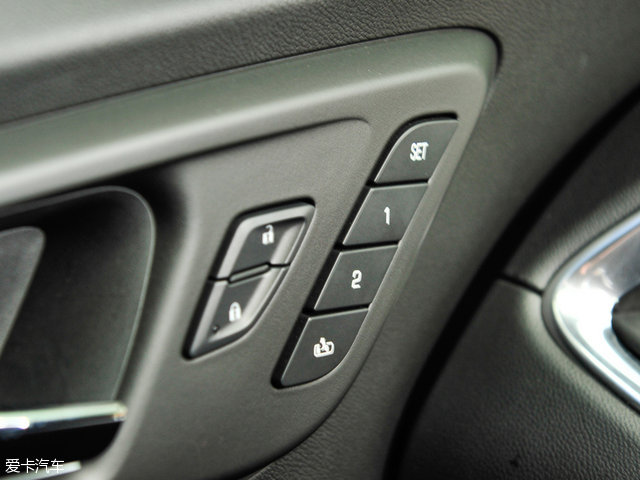 星光熠熠2016年那些被明星加持的新车