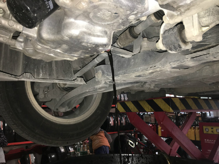 飞度换壳牌0w-20全合成机油好吗,飞度用0w20还是5w30机油好