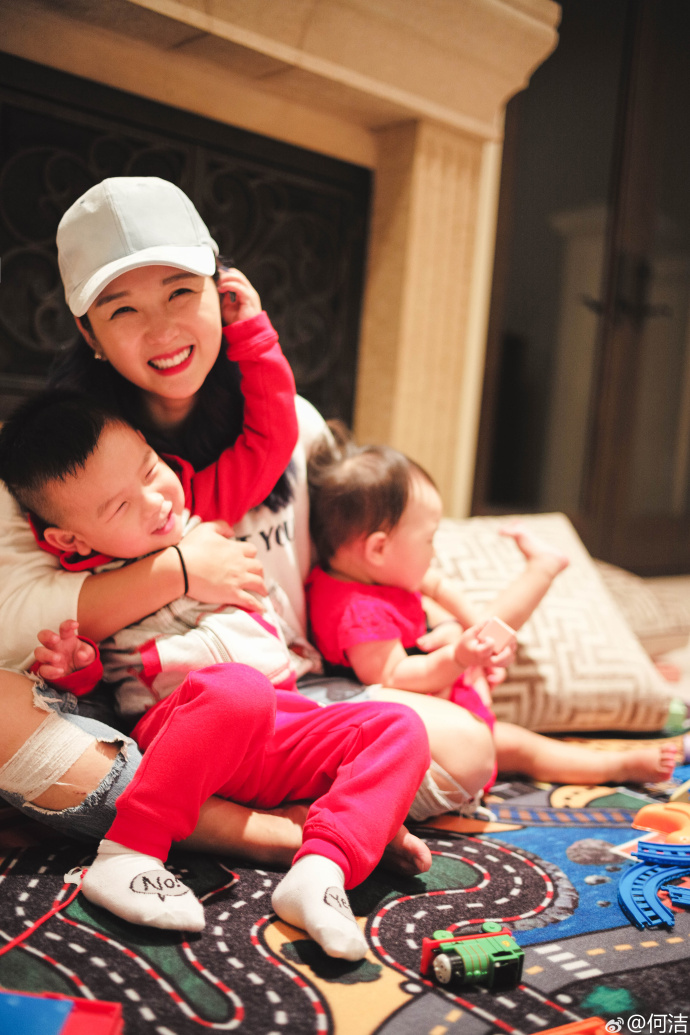 安吉考拉的视频,安吉考拉海边度假