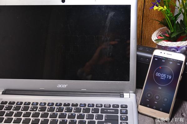 如何让笔记本电脑7秒开机,笔记本电脑开机时间不同步