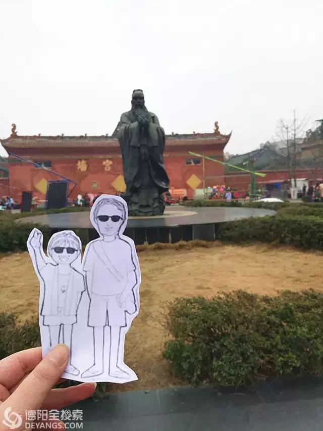 网上这对很拉风的情侣竟然来德阳了，他们拍的照片是这样的！