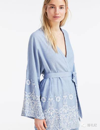 伴娘送新娘什么礼物比较好,结婚应该送朋友点什么礼物最好