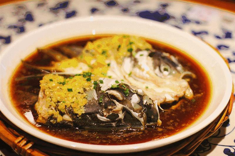 王宝强最近视频,王宝强现身机场视频