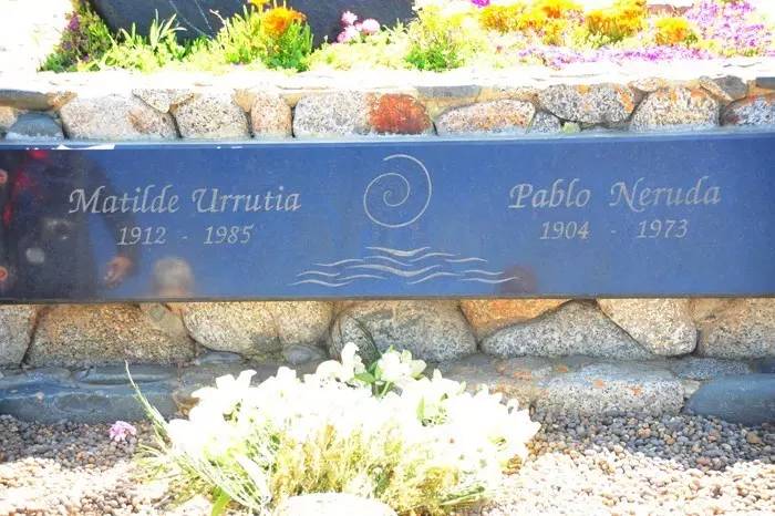 聂鲁达说，没有玩具我就没法活！那么，来看看大诗人怎么活的吧