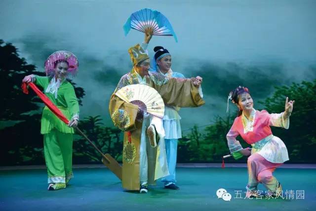 五龙客家风情园营业时间,赣州五龙客家风情园门票免费送