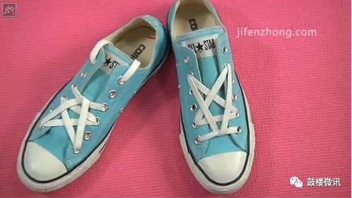 adidas三叶草ozweego鞋带系法,鞋带的可爱系鞋法