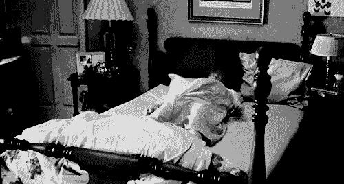 感觉昨晚好像睡一个假觉一样,科学睡眠法补觉