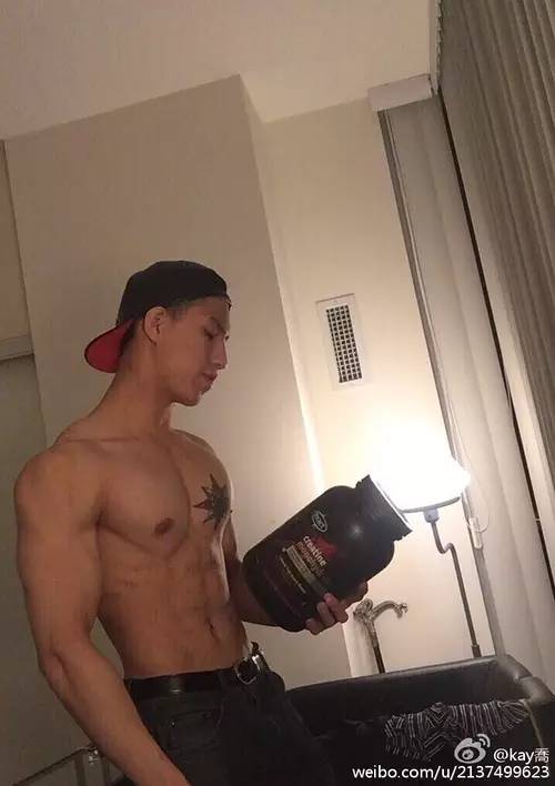 19岁留学生被打致死,19岁中国女留学生被国外男友杀害