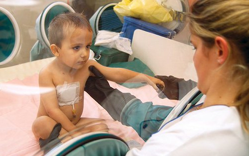 缇庣紪杈戜汉绫昏儦鑳庣爺绌惰璐ㄧ枒,缇庡浗浜虹被鑳氳儙缂栬緫