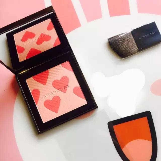 纪梵希情人节限定礼盒试色,2022情人节ysl限定小黑管