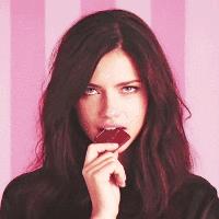 情人节女生送什么巧克力给男生，才能彰显自己的与众不同