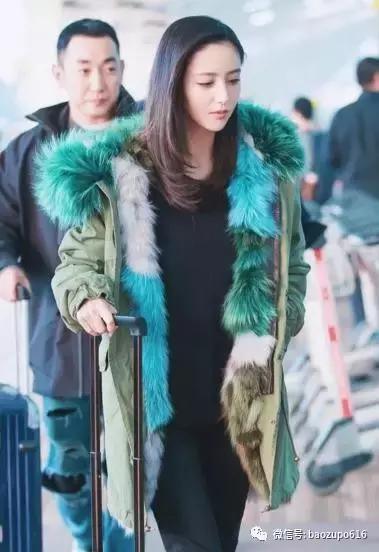 杨幂孙俪新消息,杨幂因礼服上热搜