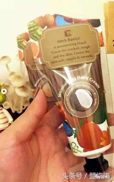 去泰国买什么礼物带朋友,去泰国买什么礼物给爸爸