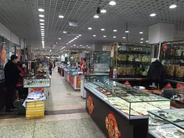 玉源头岫岩,天然的岫岩