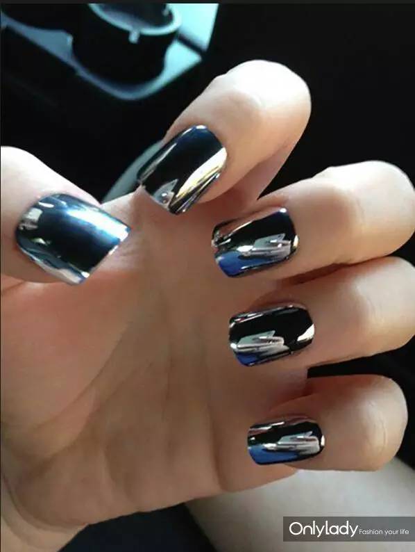 美甲款式推荐2024夏款手绘美甲,美甲款式手绘爆款美甲图显白