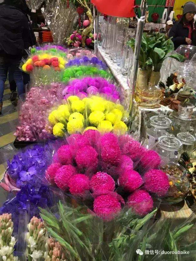 台湾寻肉之旅：小玲带你逛春节的台北花市！