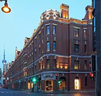 上海有哪些难停的停车场,上海地区商场免费停车指南