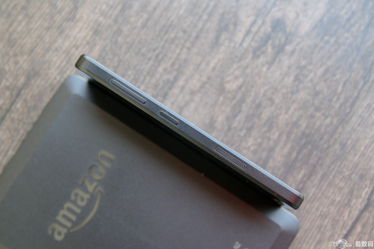 联想zukz2对比联想zukedge,联想zukz2值得买吗