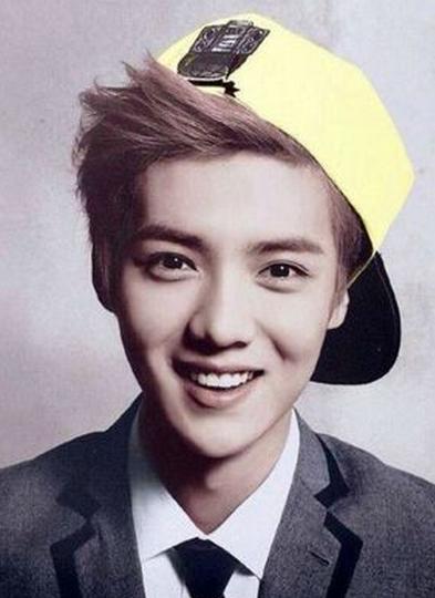 鹿晗现在的女朋友是关晓彤吗,鹿晗现在的女朋友是谁