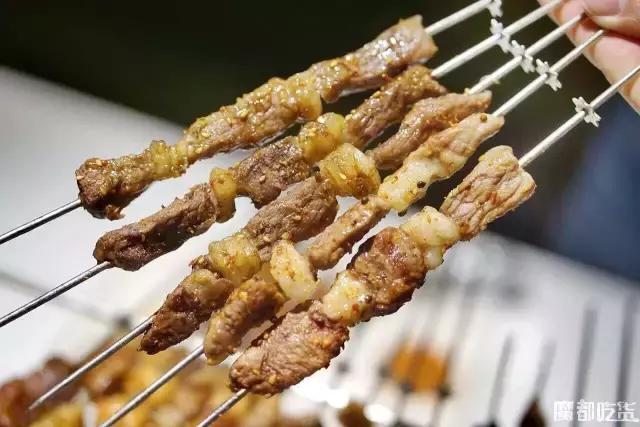 饕餮地铁线｜上海地铁2号线美食地图大曝光！老司机快上车~