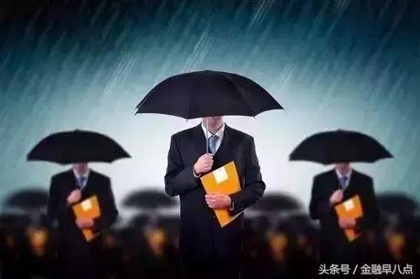 想成为厉害的人必须学会自我增值,想成为军事家要学习什么