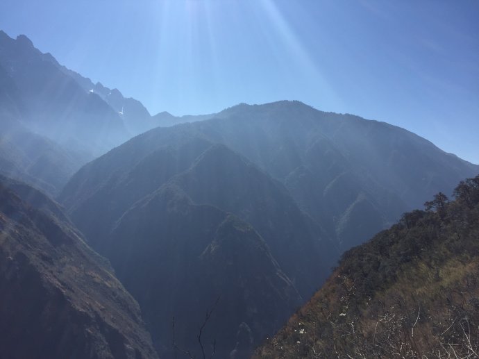 行走的力量——遇见最美虎跳峡