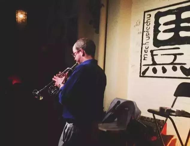 成都地下民谣小酒馆,除了赵雷以外的民谣歌手