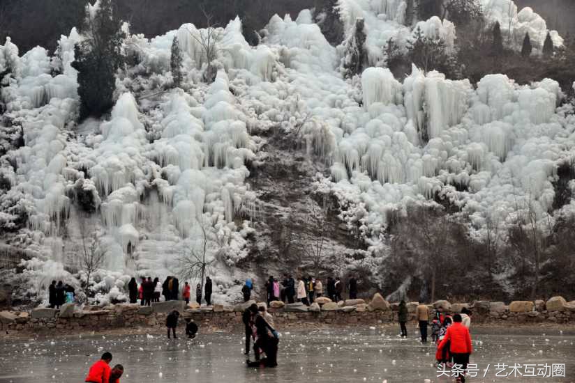 唐县香山冰瀑图片,唐县冰瀑节