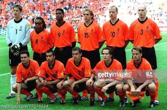 经典回顾2012年欧洲杯决赛,历年欧洲杯足球赛