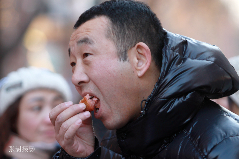 哈尔滨当吃货遇到中央大街街边三大必吃美食