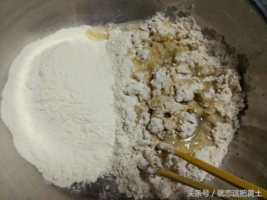 在家做饸饹面老是断怎么回事,荞麦面饸饹的正宗做法最佳比例