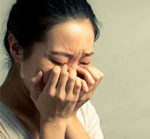 突然昏迷抽搐心跳停止,胸口突然一阵抽搐几秒钟就消失了