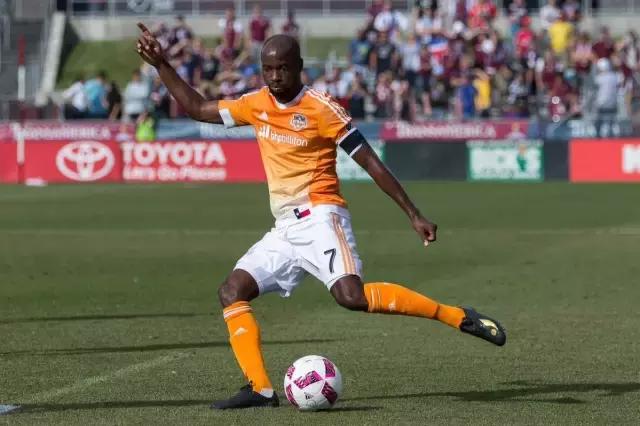 cikers绡悆鏈嶈,cikers瓒崇悆鐞冭。