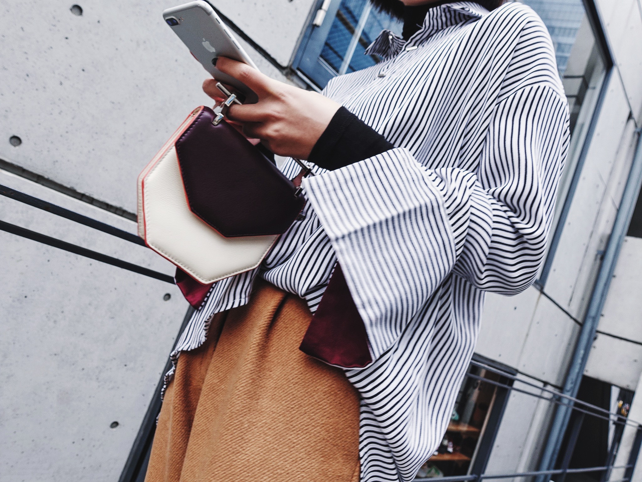 毛衣衬衫2019开春最爆表穿搭方法,内搭毛衣过年穿搭女高级感40岁